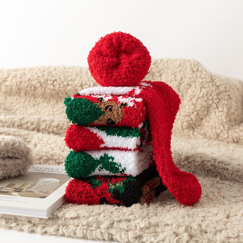 5 PCS Christmas Cozy Fuzzy Socks