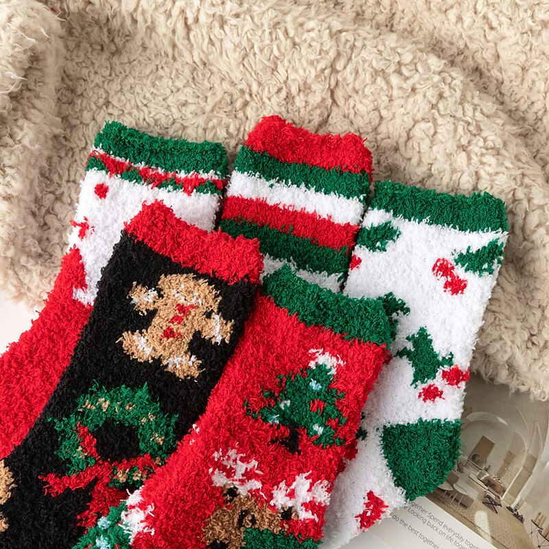 5 PCS Christmas Cozy Fuzzy Socks