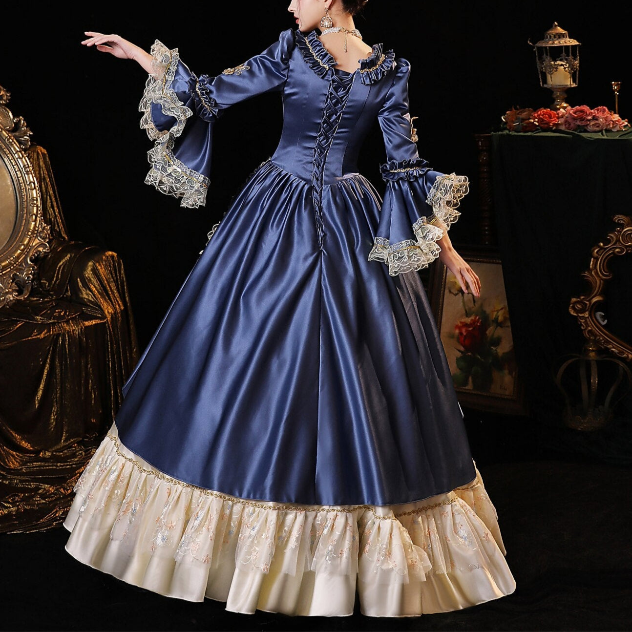 Rococo Polonaise Robe à la Française